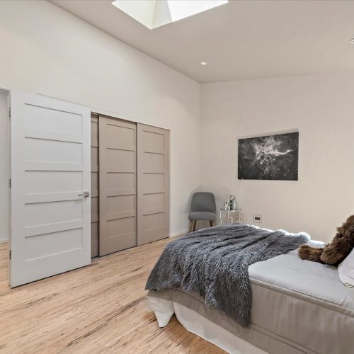 18-Bedroom